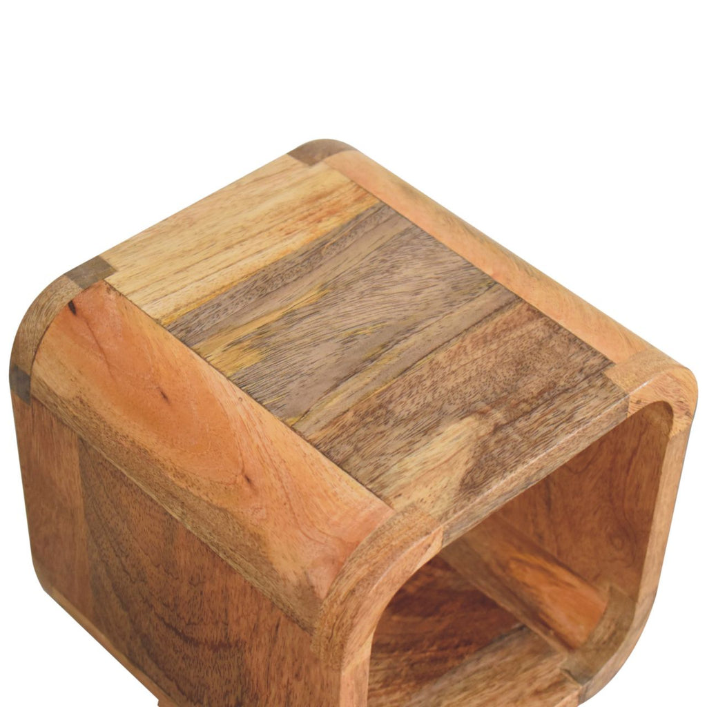 Noptieră curbată minimalistă finisaj stejar extra mini