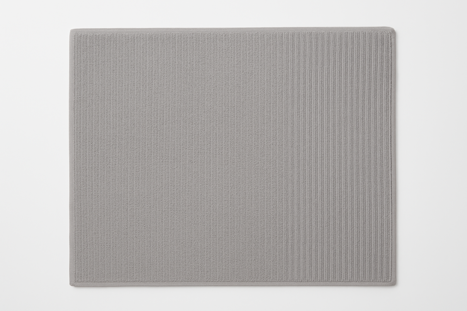 "Suport din microfibrÄƒ pentru scurs vasele, diverse culoriDimensiune: 40x50 cm  Material : 100% poliester cu burete absorbant "