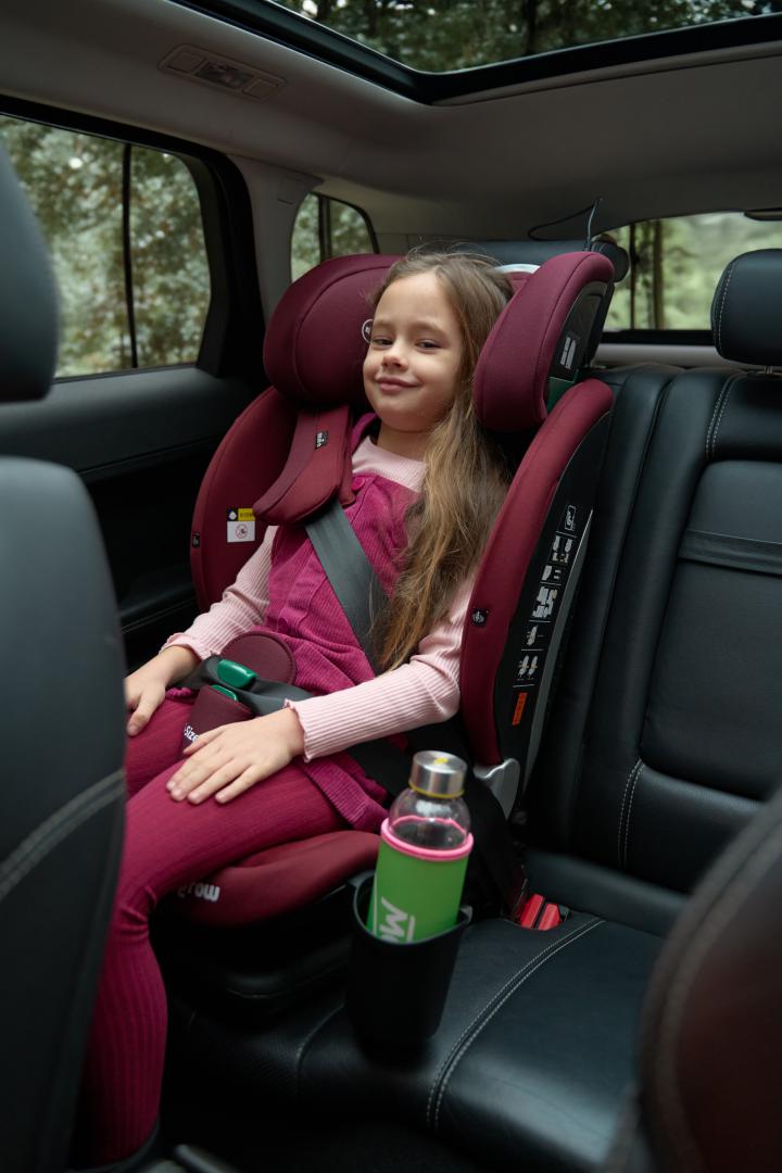 Scaun auto I-size U-Grow Goldfix Plus, isofix, 76-150 cm (9-36 kg), boxa bluetooth, rosu